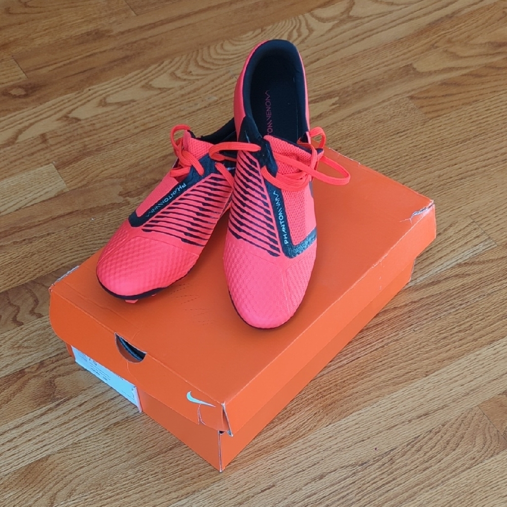 Nike Hypervenom Phantom III DF FG Bright Crimson